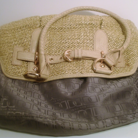 Dana Buchman Beige Straw and Faux Leather Handbag - Picture 5 of 8